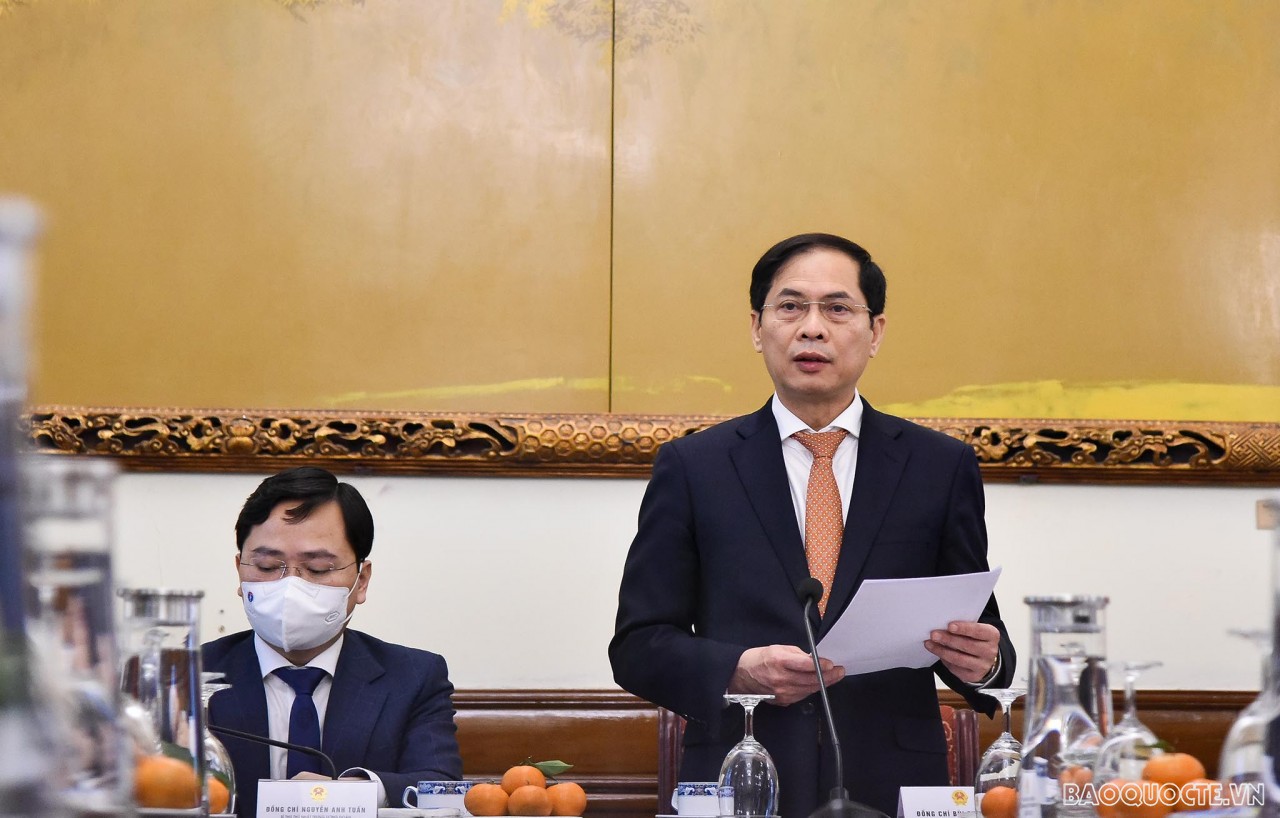 Bộ Ngoại giao và Trung ương Đoàn TNCS Hồ Chí Minh ký kết chương trình phối hợp công tác