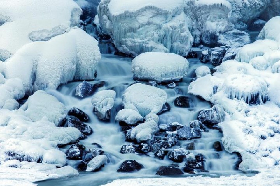 Mùa Đông kỳ vỹ ở Thác Niagara mua dong ky vy o thac niagara