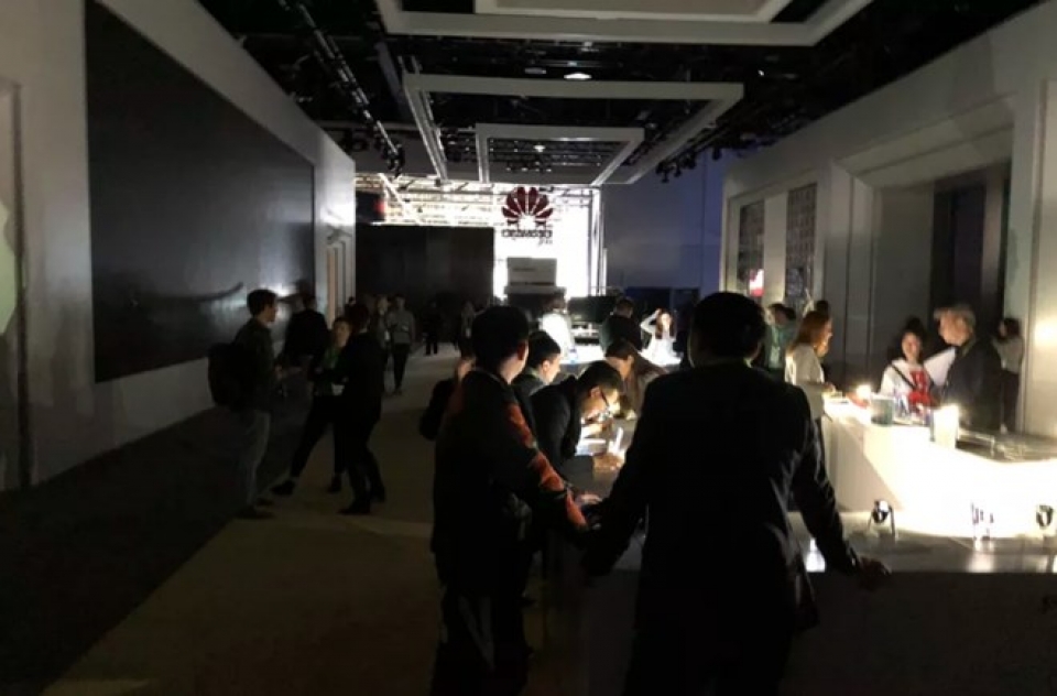 mat dien tai trien lam dien tu tieu dung lon nhat the gioi ces 2018