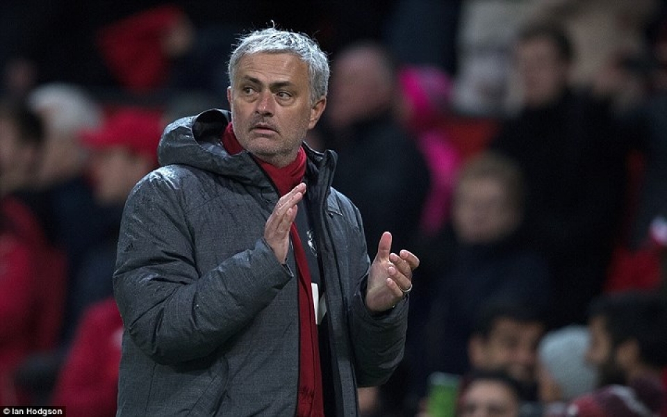 mu 3 0 stoke quy do se cuu roi mot mua giai nham chan