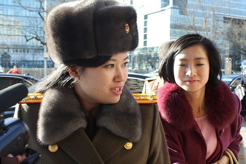 nu ca si trieu tien xinh dep va quyen luc co mat o ban mon diem