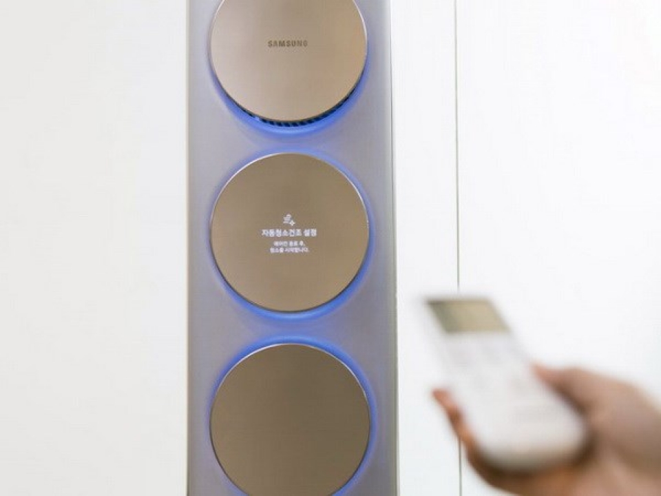 samsung lg sap tung ra may dieu hoa phat trien tren nen tang ai