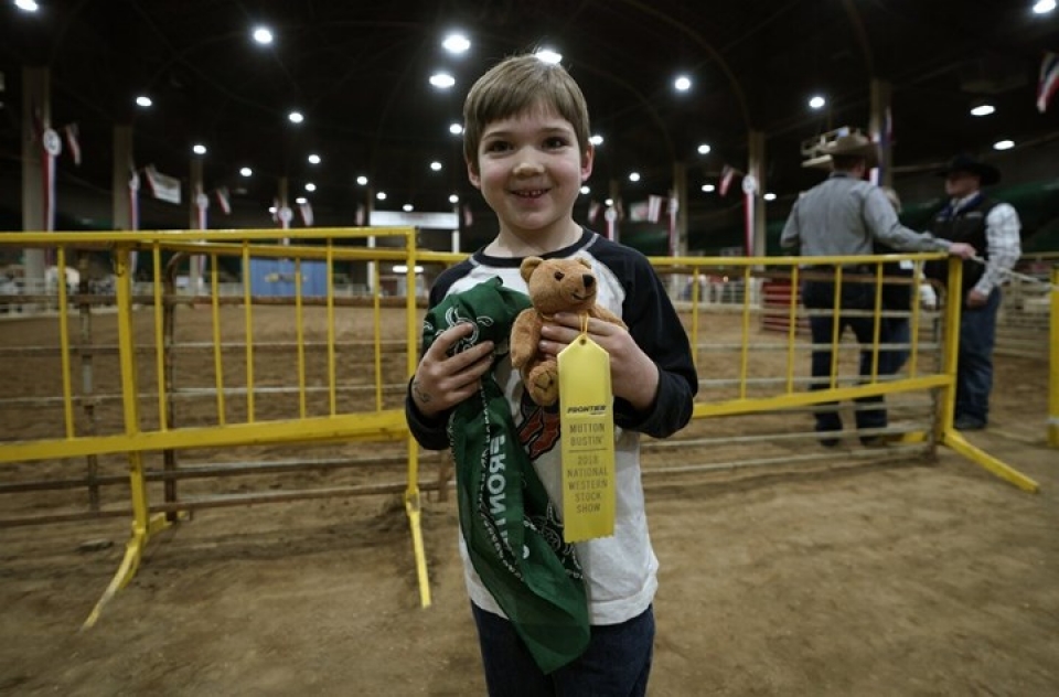 anh hai huoc ve ky si nhi tham gia cuoc thi thuan phuc cuu