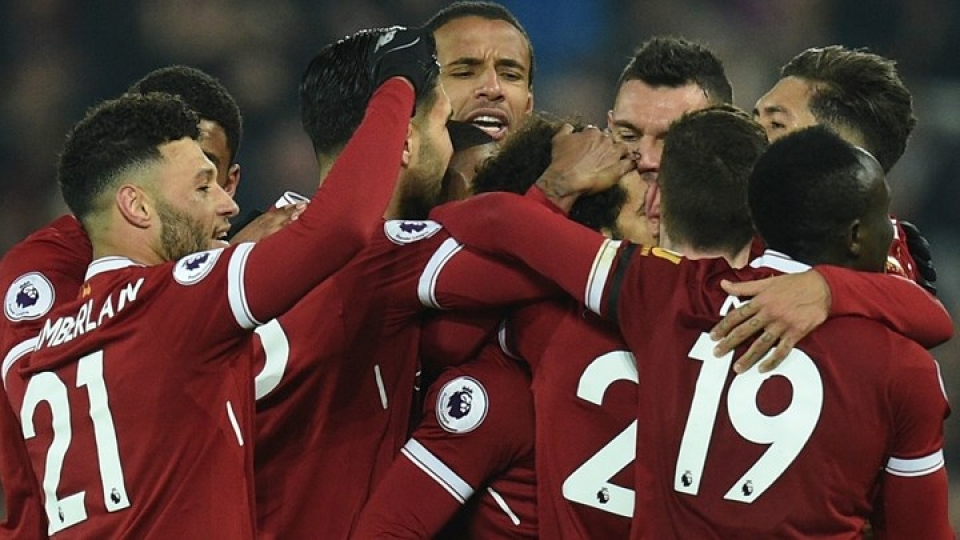 BXH 10 đội bóng kiếm tiền giỏi nhất thế giới: MU đánh bại Real bxh 10 doi bong kiem tien gioi nhat the gioi mu danh bai real