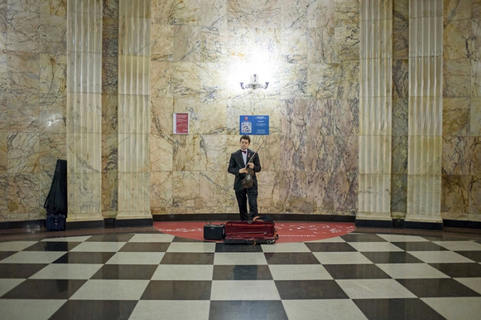 tau dien ngam moscow thoi gian ngung lai o noi ban ron nhat