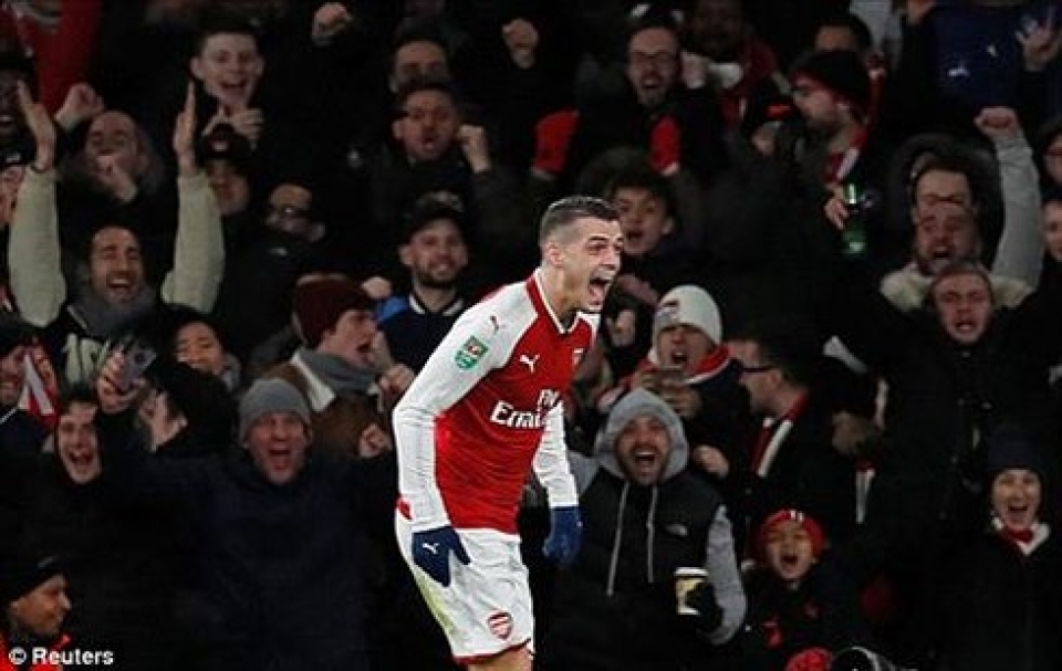 ha chelsea arsenal dau man city o chung ket league cup