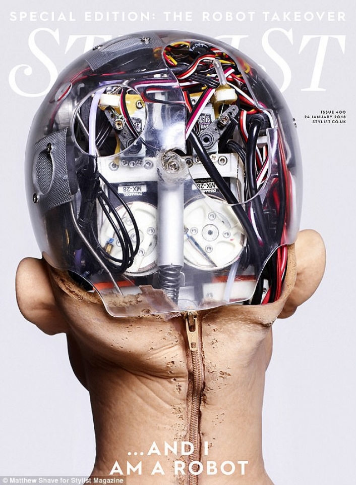 tranh cai viec de robot tro thanh ngoi sao thoi trang