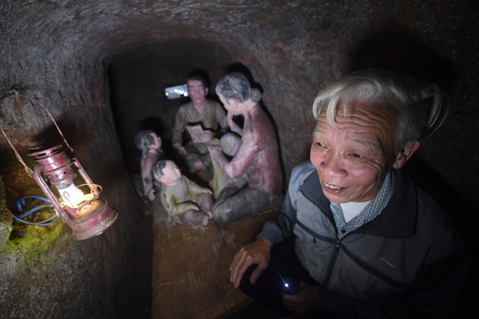 hang tin afp an tuong voi dia dao vinh moc cua viet nam