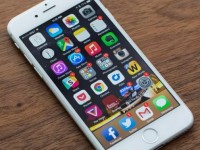 apple co the hoan tien cho nguoi dung iphone lo thay pin gia cao