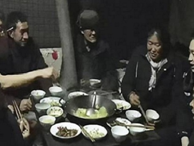 Trung Quốc: Đoàn tụ với gia đình đúng giao thừa sau 15 năm lưu lạc