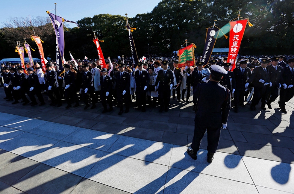 90.000 người hô 90000 nguoi ho van tue khi nhat hoang chuc nam moi lan cuoi