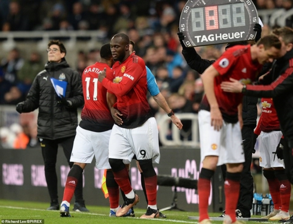 mu noi dai chuoi tran thang sieu du bi lukaku va than tai rashford