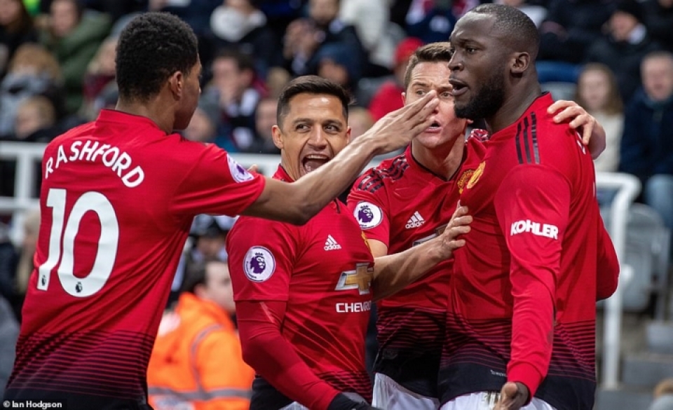 mu noi dai chuoi tran thang sieu du bi lukaku va than tai rashford