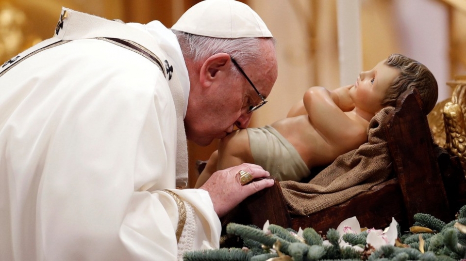 nguoi co doc giao nhay xuong dong song bang gia mung le hien linh