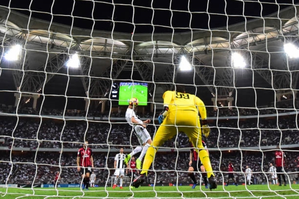 ronaldo rang ro trong ngay gianh danh hieu dau tien cung juventus