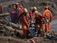 Vụ vỡ đập tại Brazil: Số người thiệt mạng tăng lên 84 sau 5 ngày nỗ lực tìm kiếm nạn nhân bị vùi lấp dưới bùn