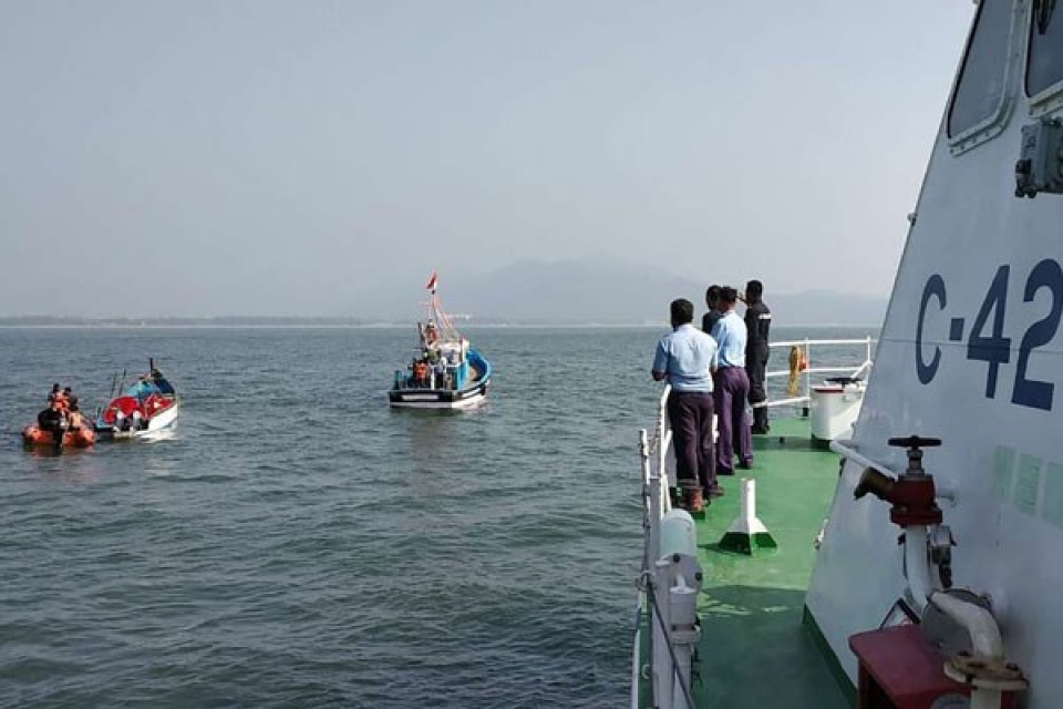 vu dam thuyen ngoai khoi djibouti tim thay them nhieu thi the hon 100 nguoi mat tich