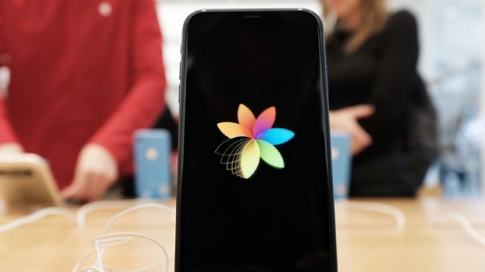 Apple đang tính đến phương án giảm giá bán iPhone apple tinh giam gia ban iphone de kich cau o mot so thi truong