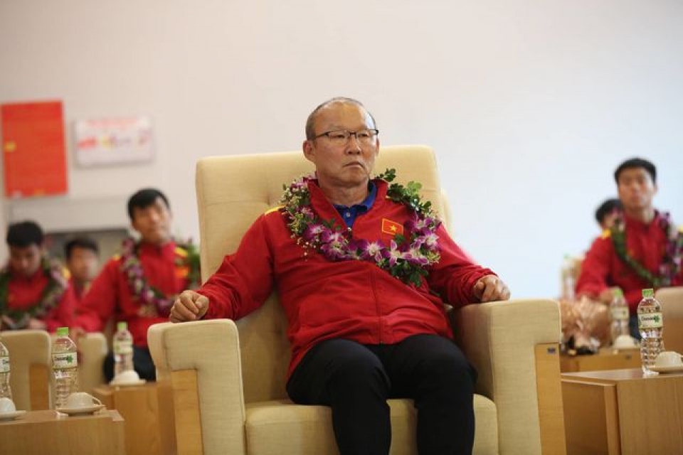 hlv park hang seo sang campuchia xem gio cau thu u22 viet nam