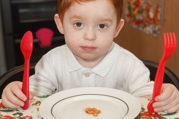 mac benh la be trai co the chet neu an qua 5 hat dau moi ngay