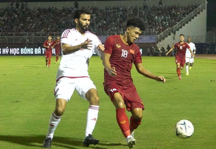 u23 viet nam u23 uae van su khoi dau nan