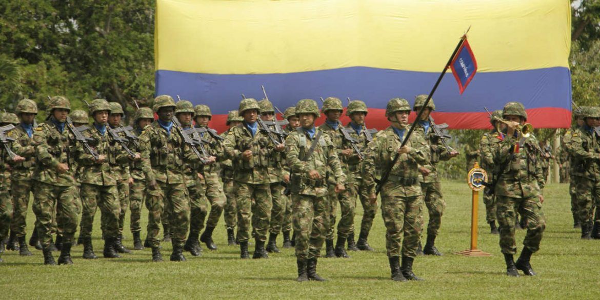 quan doi colombia dung tien cua my de do tham cac nghi si doi lap