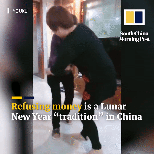 truyen thong gia vo tu choi nhan tien li xi dip tet