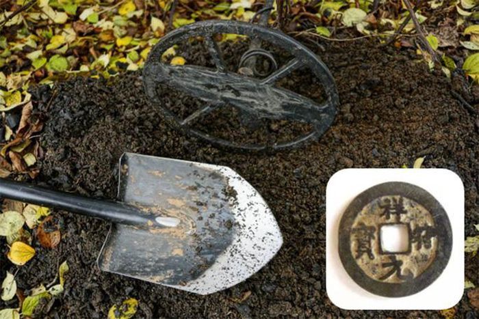 Đồng xu cổ hé lộ hoạt động thương mại chưa từng biết giữa Trung Quốc và Anh khoảng 1.000 năm trước Đồng xu cổ hé lộ hoạt động thương mại chưa từng biết giữa Trung Quốc và Anh khoảng 1.000 năm trước