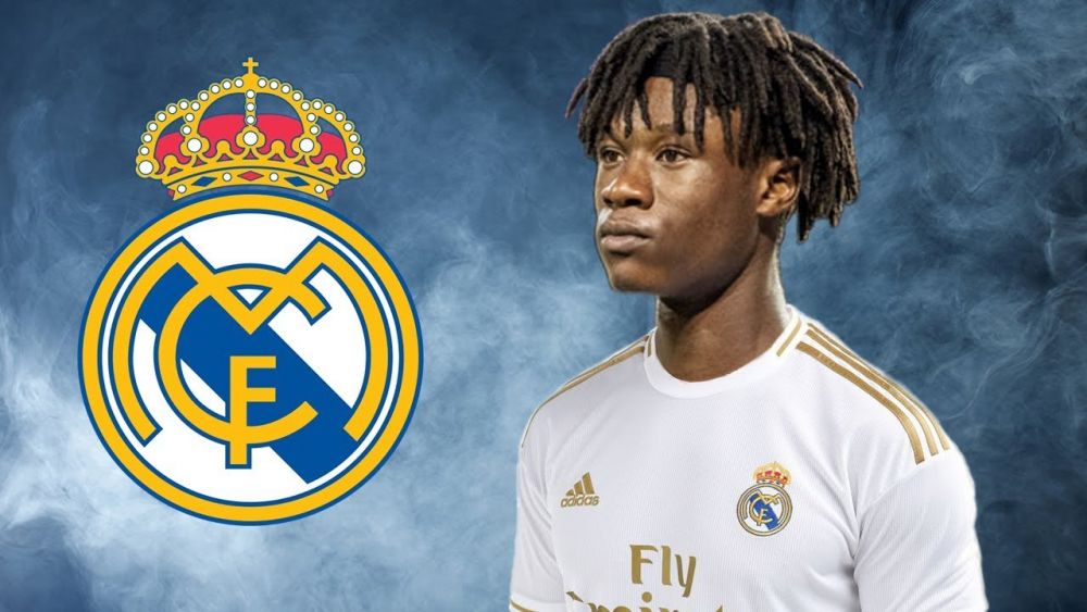 Tin chuyển nhượng cầu thủ hôm nay 6/1: Sẵn tiềm lực tài chính, Paris Saint Germain mời Messi; Real Madrid chuyển nhượng tài năng trẻ Eduardo Camaving Tin chuyển nhượng cầu thủ hôm nay 6/1: Sẵn tiềm lực tài chính, Paris Saint Germain mời Messi; Real Madrid chuyển nhượng tài năng trẻ Eduardo Camaving