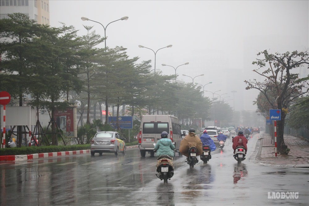 Dự báo thời tiết từ 29 - 31/1 Hà Nội trời tiếp tục rét, có mưa nhỏ và sương mù. (Nguồn: Lao động)