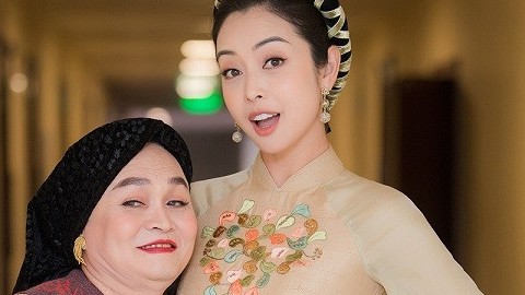 Xuân Phát Tài: Hoa hậu Jennifer Phạm duyên dáng, xinh đẹp bên nghệ sĩ hài Xuân Hinh