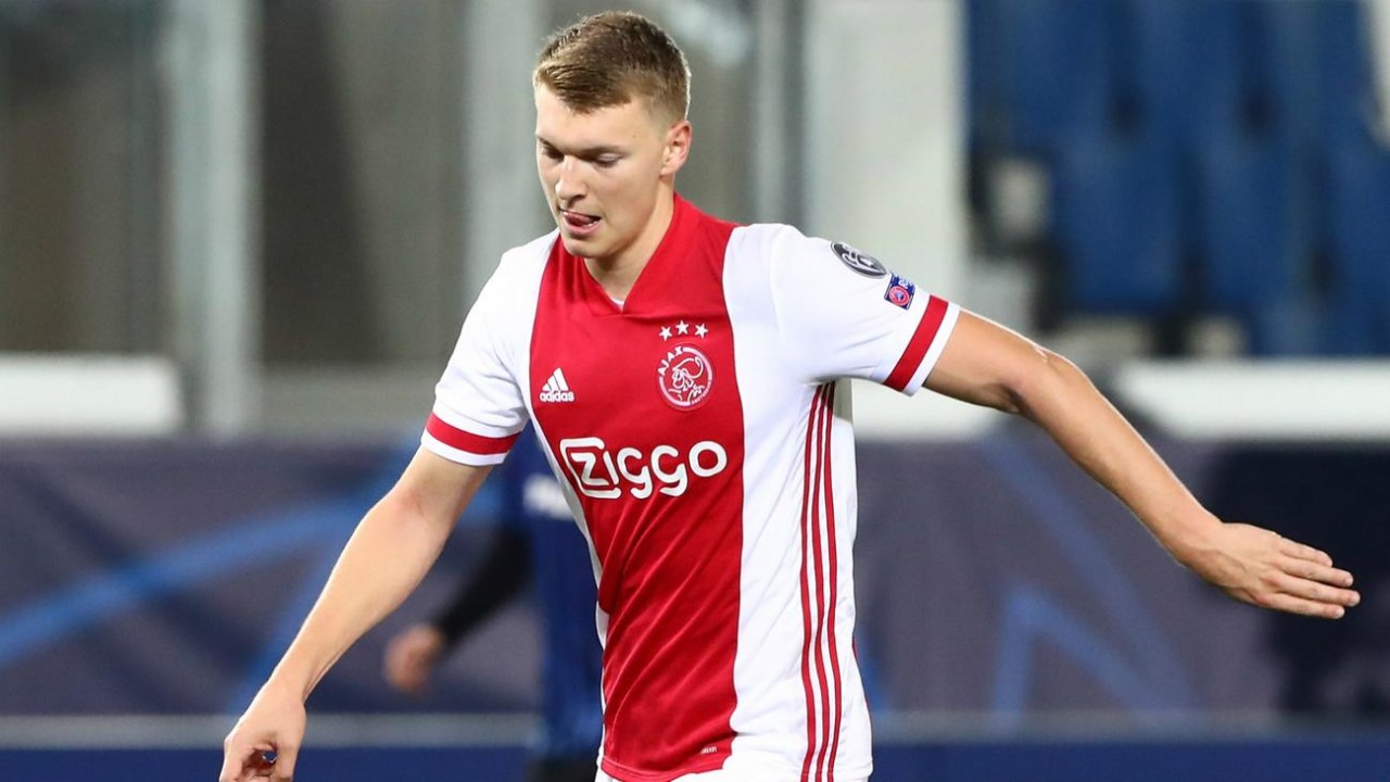 Cập nhật chuyển nhượng cầu thủ: Liverpool bổ sung Vlahovic; MU đàm phán Matthijs de Ligt; Milan đang khủng hoảng nhân sự