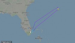 Covid-19 ở Mỹ: Một hành khách không đeo khẩu trang, máy bay quay đầu trở lại dù đã bay 800 km