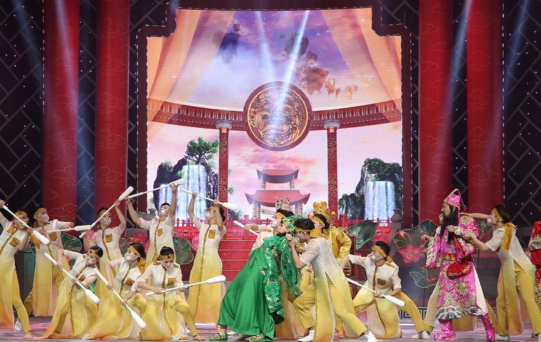 Táo Quân: Tình bạn bền chặt 20 năm đồng kham cùng khổ của NSND Công Lý - Quang Thắng Táo Quân: Tình bạn bền chặt 20 năm đồng kham cùng khổ của NSND Công Lý - Quang Thắng