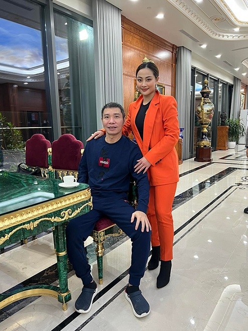 Táo Quân: Tình bạn bền chặt 20 năm NSND Công Lý bên NSƯT Quang Thắng Táo Quân: Tình bạn bền chặt 20 năm NSND Công Lý bên NSƯT Quang Thắng