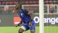 CAN 2021: Hậu vệ đội tuyển Comoros lần đầu làm thủ môn, nhận 'mưa lời khen'