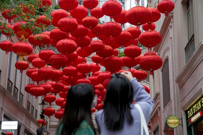 Không khí đón Tết Nguyên đán 2022 tại châu Á Không khí đón Tết Nguyên đán 2022 tại châu Á