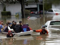 bao lu nghiem trong o mien nam va trung tay nuoc my