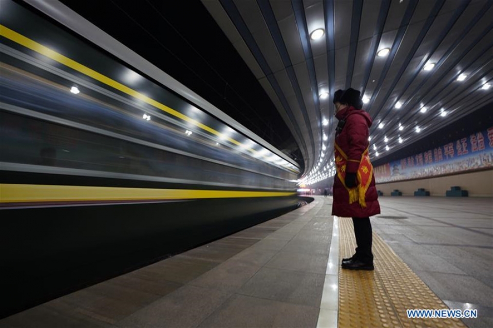 xuan van 2018 cuoc di chuyen lon nhat lich su lai bat dau