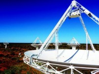 nasa chuan bi dua kinh thien van dat vang len vu tru