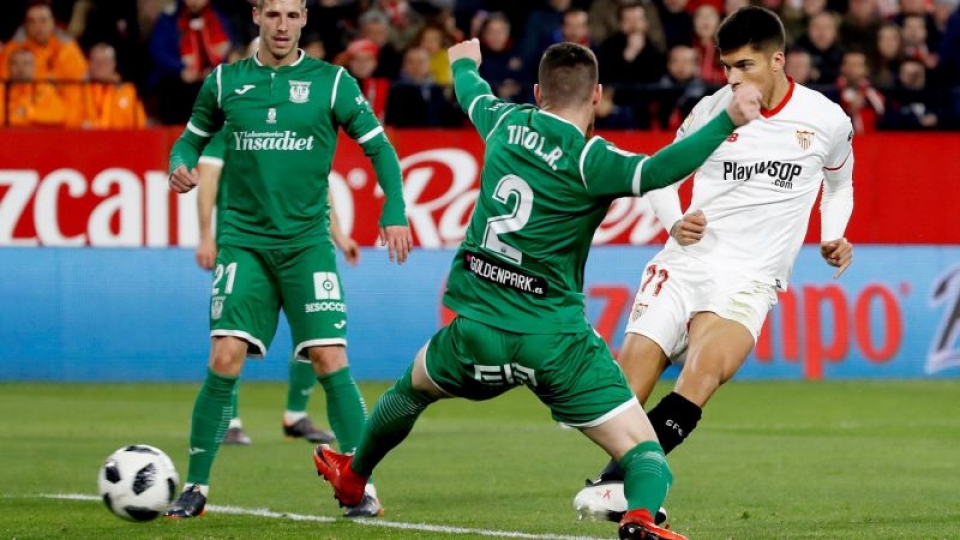 sevilla hen barcelona o chung ket cup nha vua