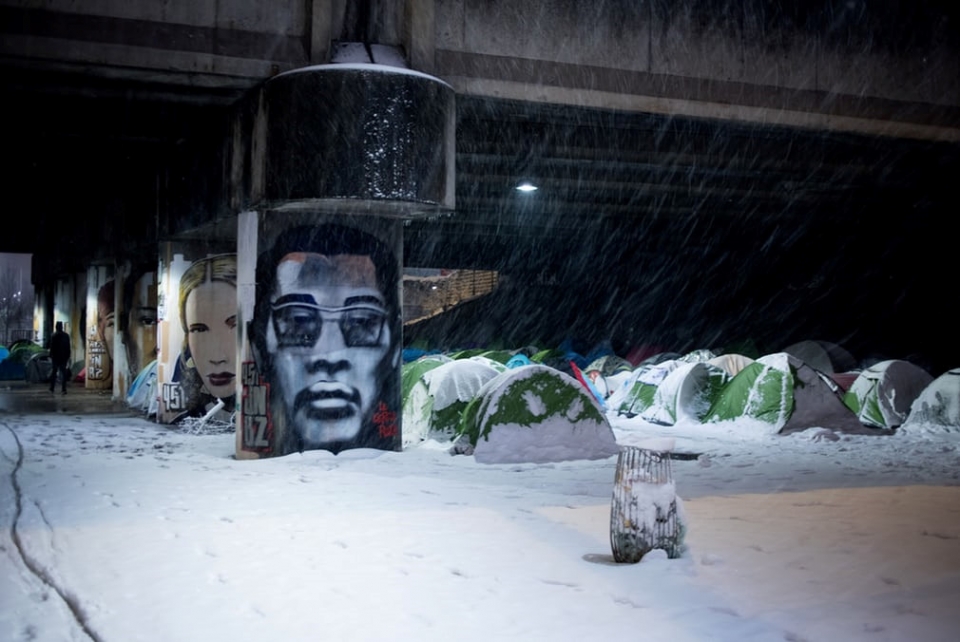 paris trang le trong dot tuyet roi ky luc trong ba thap ky