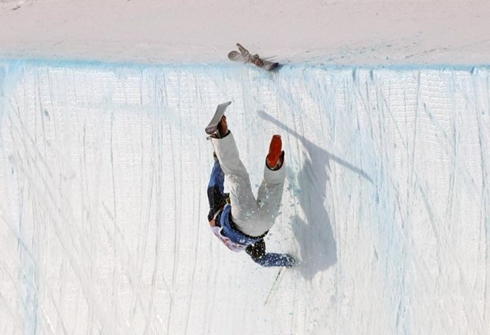 Những pha ngã “khó đỡ” của các VĐV tại Olympic PyeongChang nhung pha nga kho do cua cac vdv tai olympic pyeongchang