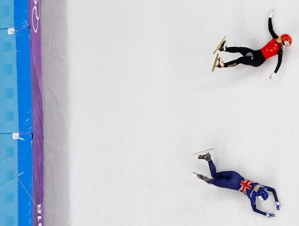 Những pha ngã “khó đỡ” của các VĐV tại Olympic PyeongChang nhung pha nga kho do cua cac vdv tai olympic pyeongchang