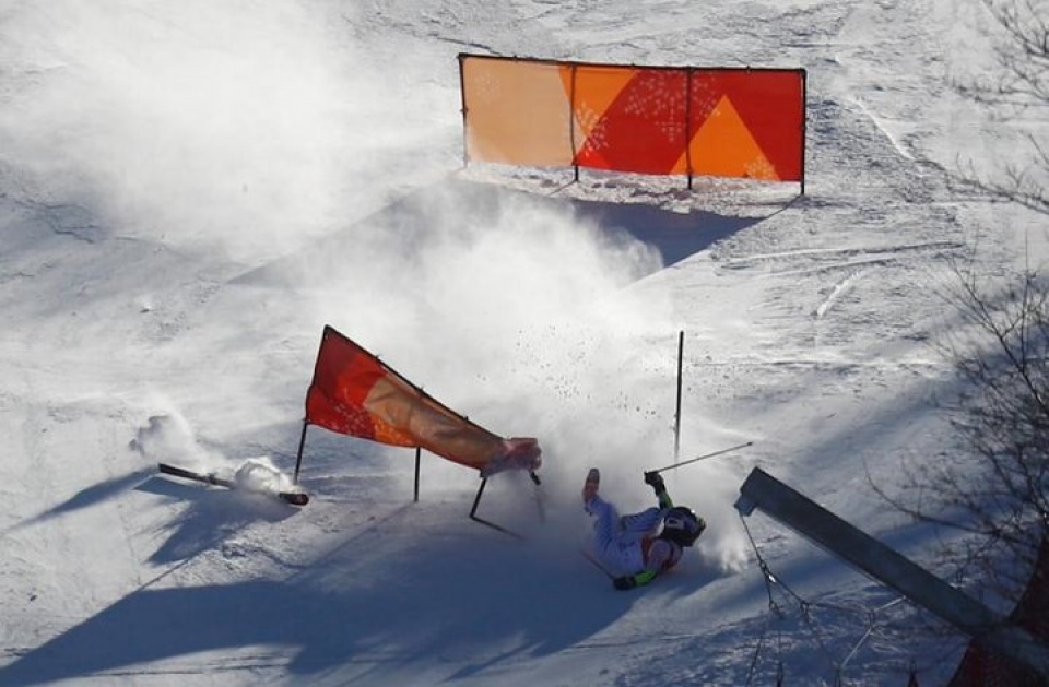 Những pha ngã “khó đỡ” của các VĐV tại Olympic PyeongChang nhung pha nga kho do cua cac vdv tai olympic pyeongchang