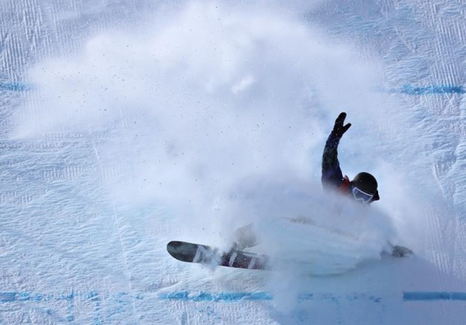 Những pha ngã “khó đỡ” của các VĐV tại Olympic PyeongChang nhung pha nga kho do cua cac vdv tai olympic pyeongchang