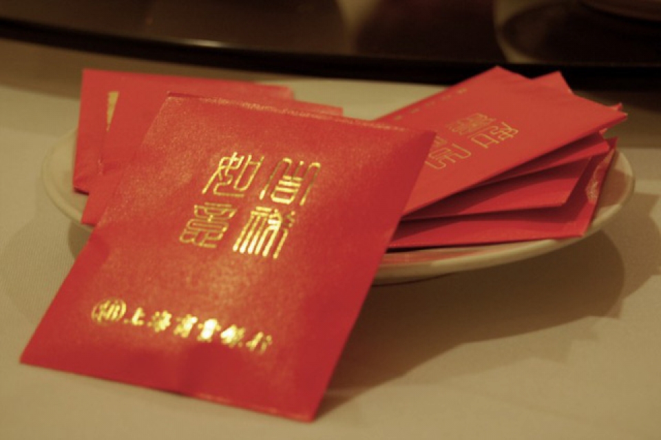 Trung Quốc: Con gái kiện cha mẹ ra tòa đòi tiền lì xì Tết trung quoc con gai kien cha me ra toa doi tien li xi tet