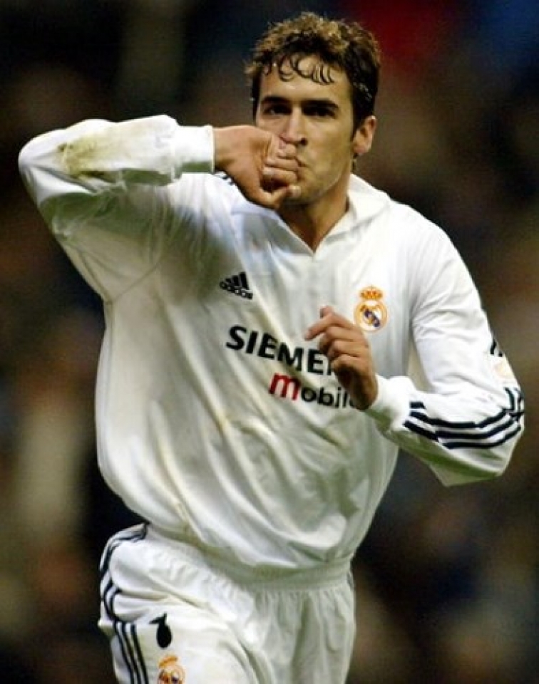 10 chan sut vi dai nhat lich su champions league ronaldo hon messi 18 ban