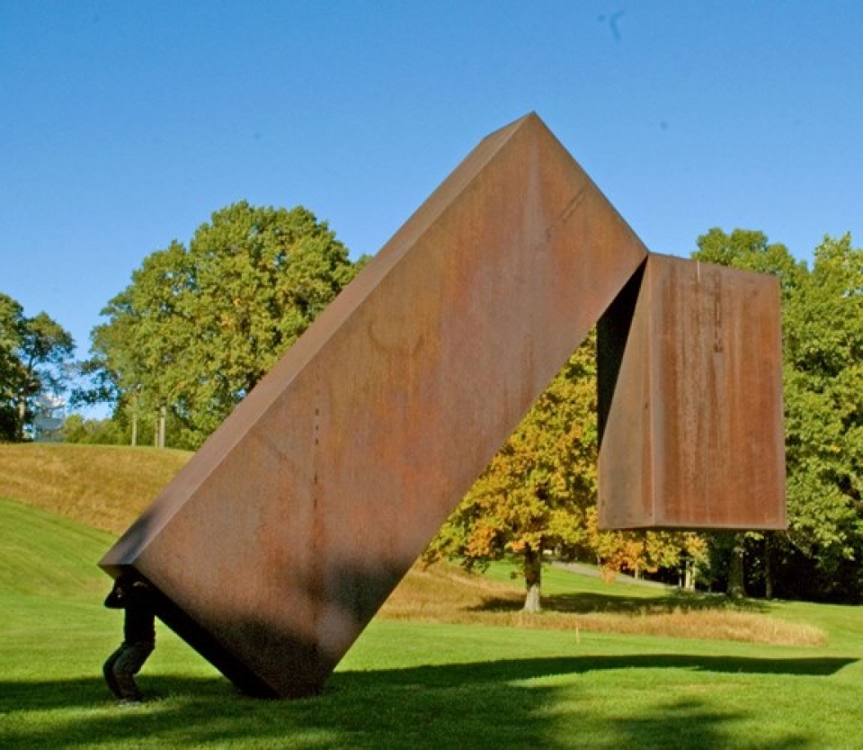 doc dao nhung buc tuong bat chap moi dinh luat vat ly