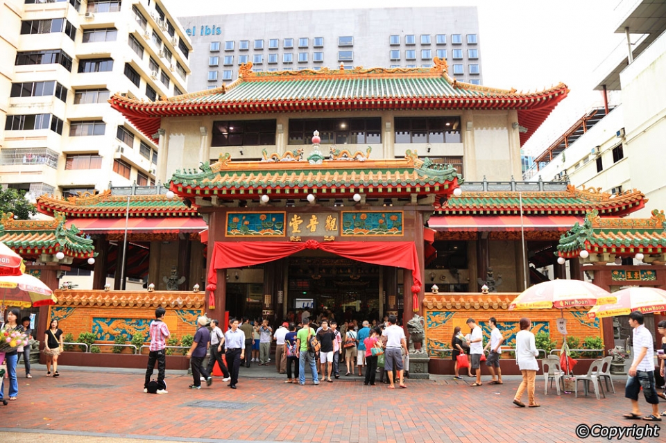 singapore quan ly chat che viec dot vang ma